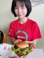Amanda Chua Hui Han-大頭照