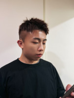 許鈺鈿-大頭照