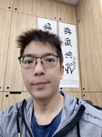 吳奕成-大頭照