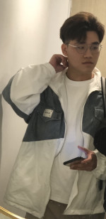 謝承燁-大頭照
