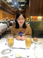 陳欣郁-大頭照