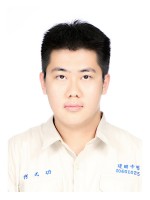 何式功-大頭照